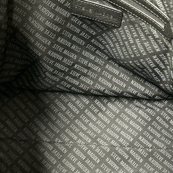 Steve Madden Carry All Tote Bag Black Gold hardware Spellout Handles Perforated - Picture 7 of 7